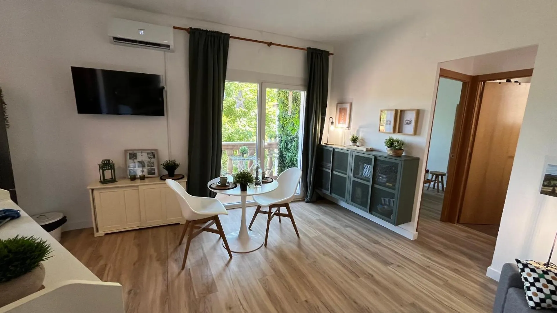 Apartament De La Madrona 1St Floor Easy Street Parking Tarragona
